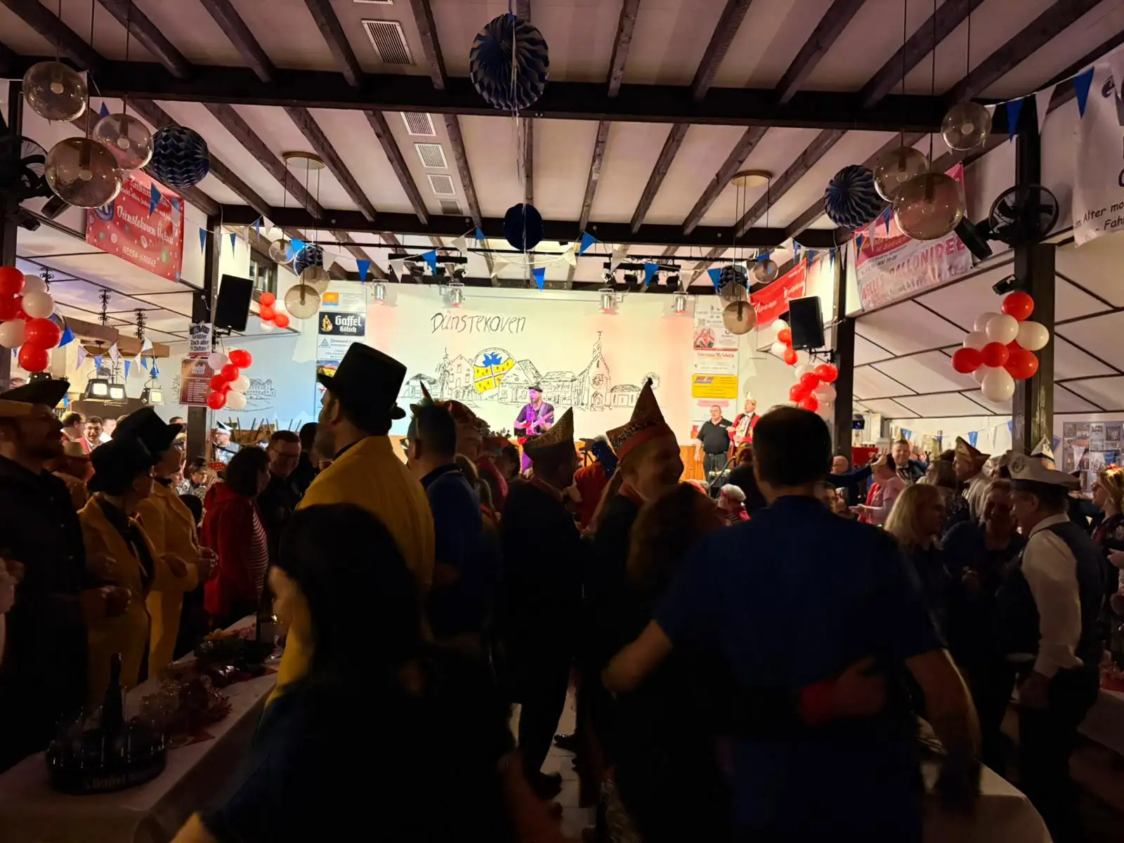 Dorfsaal Dünstekoven